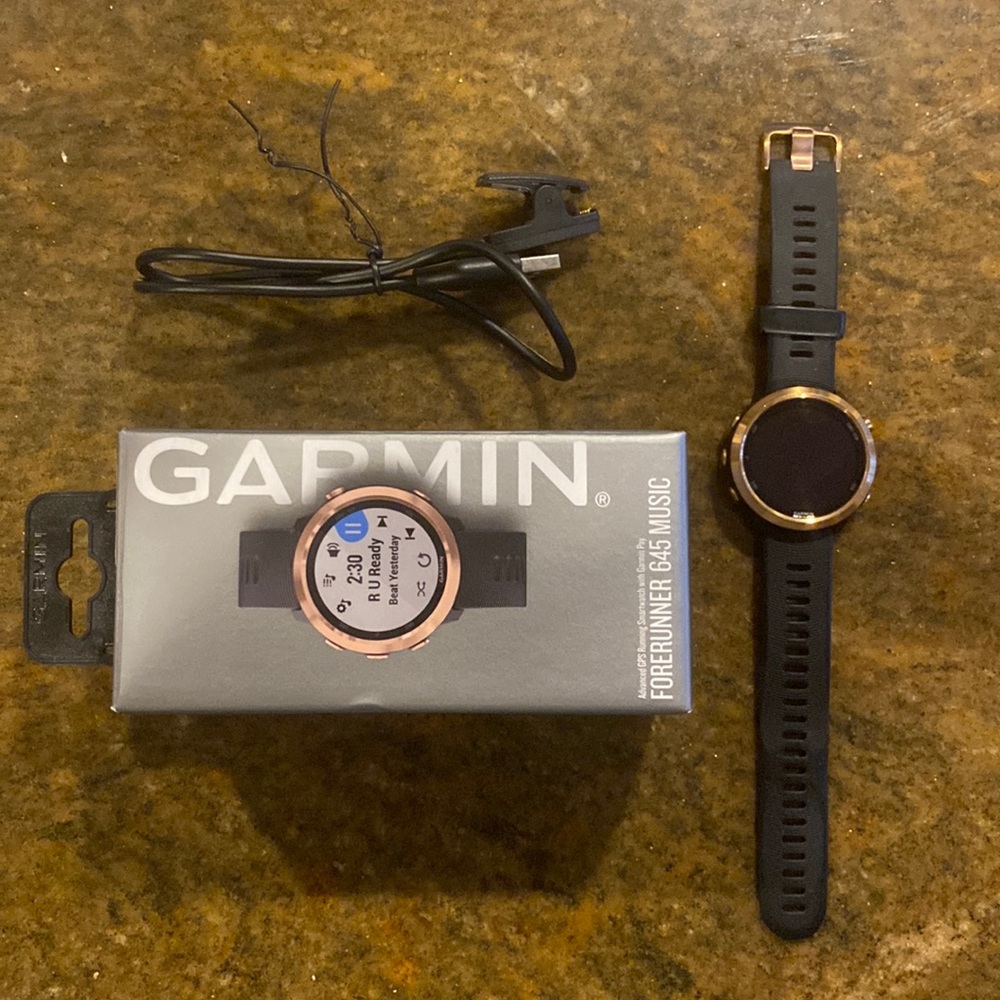 Garmin Forerunner 645 pre-owned for sale!